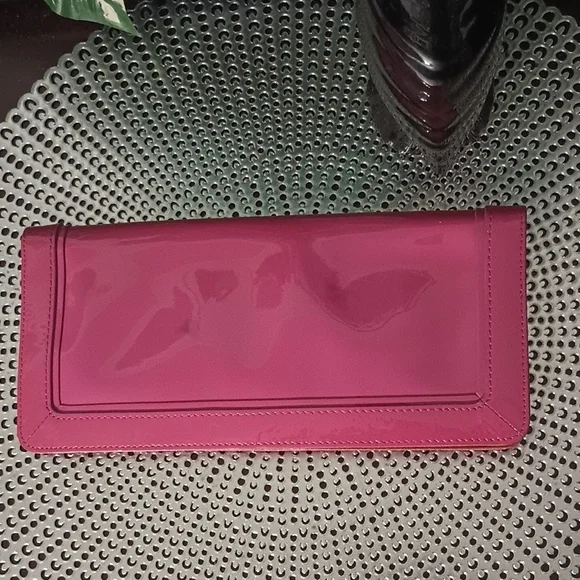 Tory Burch Pink Clutch Wallet - Picture 2 of 3